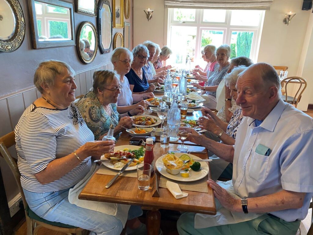 Sunday Lunch Group Summer 24