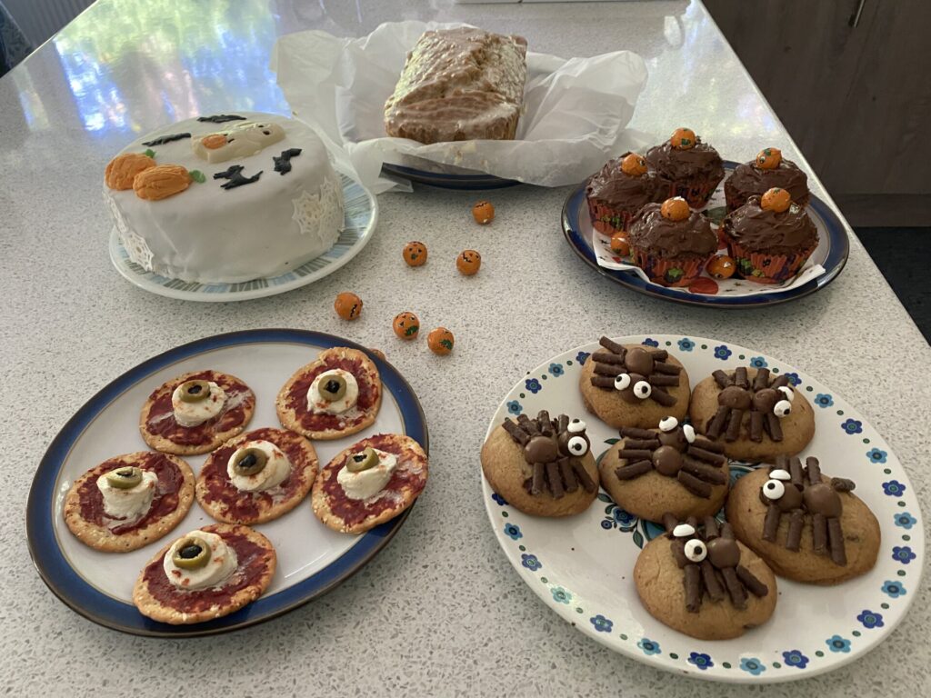 Halloween treats - Food Group October 24